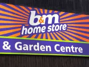 B&M's £8 'Diamond' Wall Art Adds Sophistication to Any Room