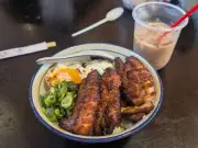 Bold Street café with broken signs delivers outrageously great food