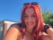 Breast cancer at 27: 'Doctors told me I was too young'