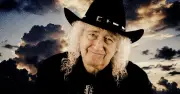 Brian May and Billy Gibbons honour Steve Cropper with new single