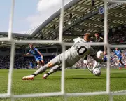 Brighton thrash Aston Villa; Emery's woes deepen with Gomes red