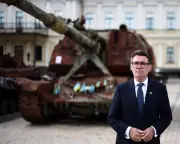Britain Must Help Ukraine Build Weapons Independence