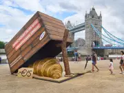 Brits lose £200 to tourist traps abroad - and say it's getting worse