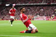 Bruno Fernandes hat-trick fires Man United to 5-2 win over Ipswich
