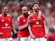 Bruno Fernandes hat-trick helps Man Utd beat Ipswich 5-2