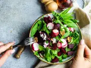Cardiologist: Beetroot Boosts Heart Health 'Better Than Medication'