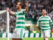 Celtic fans chant sack board as Hogh blanks in Dundee win