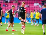 Celtic told Van den Berg needs 'stability and structure' for PSV exit