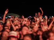 Charli XCX's Reading setlist omission leaves fans confused