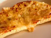 Cheese on toast upgrade: Worcestershire sauce trick