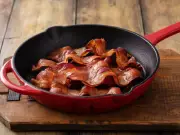 Chef reveals secret ingredient for crispy bacon every time