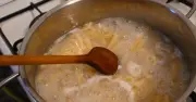 Chef reveals why you should never add olive oil to pasta water