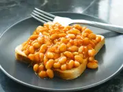 Chef's 1 kitchen cupboard ingredient to make baked beans tastier