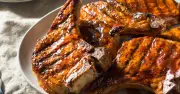 Chef's 1 simple step for juicy pork with crispy skin