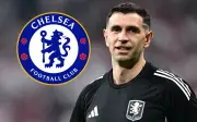Chelsea consider shock U-turn with Emi Martinez transfer move