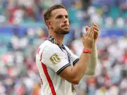 Chelsea sign Jordan Henderson in shock free transfer from Brentford