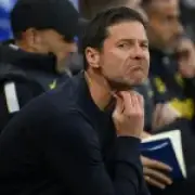 Chelsea told to replace 'weak point' Sanchez before transfer deadline