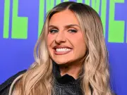 Chloe Burrows names 'best in world' makeup bag that 'fits everything'