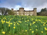 Cholmondeley: Cheshire Village with Castle, Gardens and Award-Winning Pub
