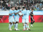 City's Seoul Friendly Marred by Extreme Heat and Low Attendance