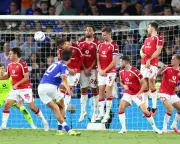 Colwill's last-gasp free-kick earns Cardiff dramatic point against Wrexham