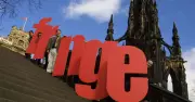 Comedian Friz Frizzle performs Edinburgh show blind after emergency surgery