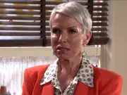Coronation Street fans beg writers not to end Debbie's dementia story with assisted dying