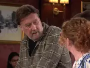 Corrie Fans Fear for Fiz as She Clocks Ross's Suspicious Behaviour