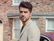 Corrie star Sam Robertson's famous ex Alex Scott called their date a 'disaster'