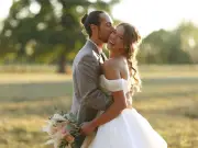 Cost-of-living crisis forces couples to slash wedding budgets