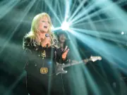 Crowds line Welsh streets for Bonnie Tyler's funeral
