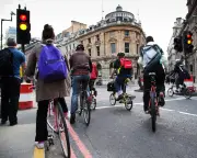 Cyclists running red lights: why it happens and what it means