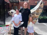Dad with months to live after 'insect bite' turns out to be cancer