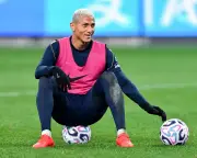 De Zerbi wants Richarlison to stay after Sydney winner sinks Chelsea