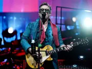Def Leppard's Vivian Campbell Reveals Aggressive Cancer Has Returned