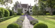 Designer's 10 Tips to Make Your Garden Look Expensive