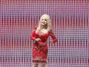 Dolly Parton dies at 80: Doctor lists key cancer symptoms to watch