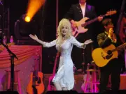 Dolly Parton: Scotland felt like 'home' and 'fascinated' her