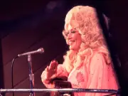 Dolly Parton's 1977 Glasgow Royal Variety performance recalled after death