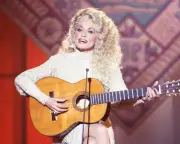 Dolly Parton's Luminous Glow: A 2023 Interview Remembered