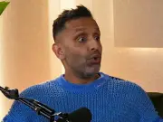 Dr Amir Khan's clever trick to keep wasps away from your food
