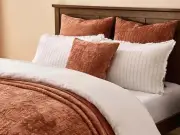 Dusk's £55 bedspread reduced to £22 praised for 'hotel luxurious' look