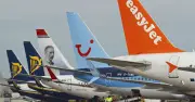 EasyJet agrees to £5.7bn takeover by US firm Apollo