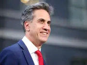 Ed Miliband vows UK-Ukraine bond 'unbreakable and built to last'