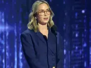 Emily Blunt Makes Capri Trousers Chic Again: Copy Her Look from £21