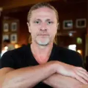 Emmanuel Petit warns Bradley Barcola over Arsenal transfer interest