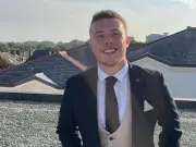 Emmerdale's Bradley Johnson pays tribute to Dolly Parton with cover