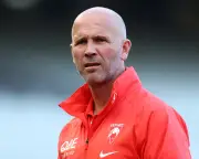 Essendon Coach Mark McVeigh Likely to Approach James Hird
