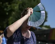 Europe's heatwaves threaten insurers' earnings, S&P says