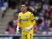 Ex-Arsenal keeper Mannone helps Crawley beat York in Carabao Cup